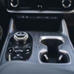 Lexus RZ 450e ufficiale: SUV elettrico con One Motion Grip e 400 km di autonomia 30