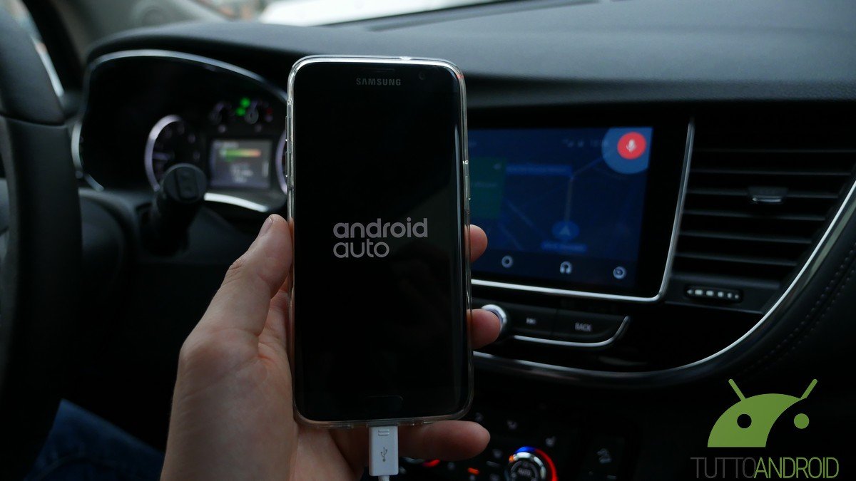 Android Auto continua a migliorare con la nuova interfaccia Coolwalk