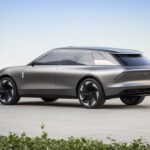 La nuova concept car di Lincoln fa da modello dei SUV di lusso del futuro 7