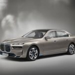 La Serie reale si fa elettrica e ricca di tecnologia: date il benvenuto a BMW i7 6