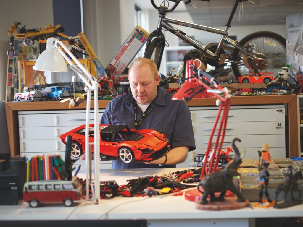 Ferrari Daytona SP3 LEGO Technic