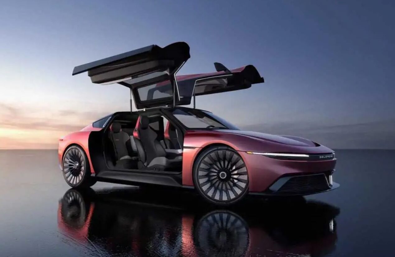 Il ritorno della Delorean passa per l'Italia, tutta nuova e con un cuore elettrico