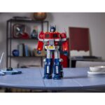 LEGO e Hasbro celebrano i Transformers con il set Optimus Prime 2