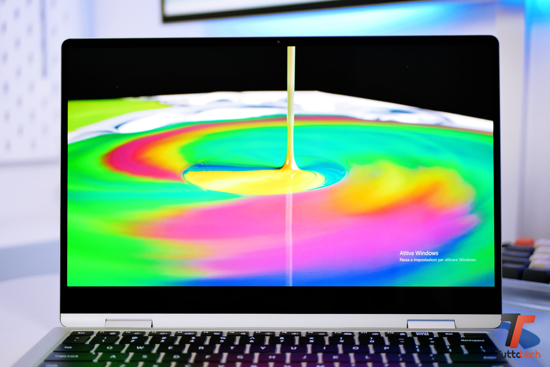 samsung galaxy book2 360 display