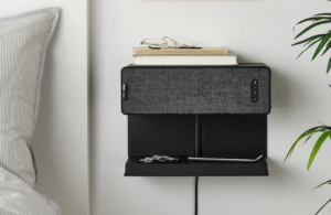 La mensola IKEA SYMFONISK con la ricarica wireless