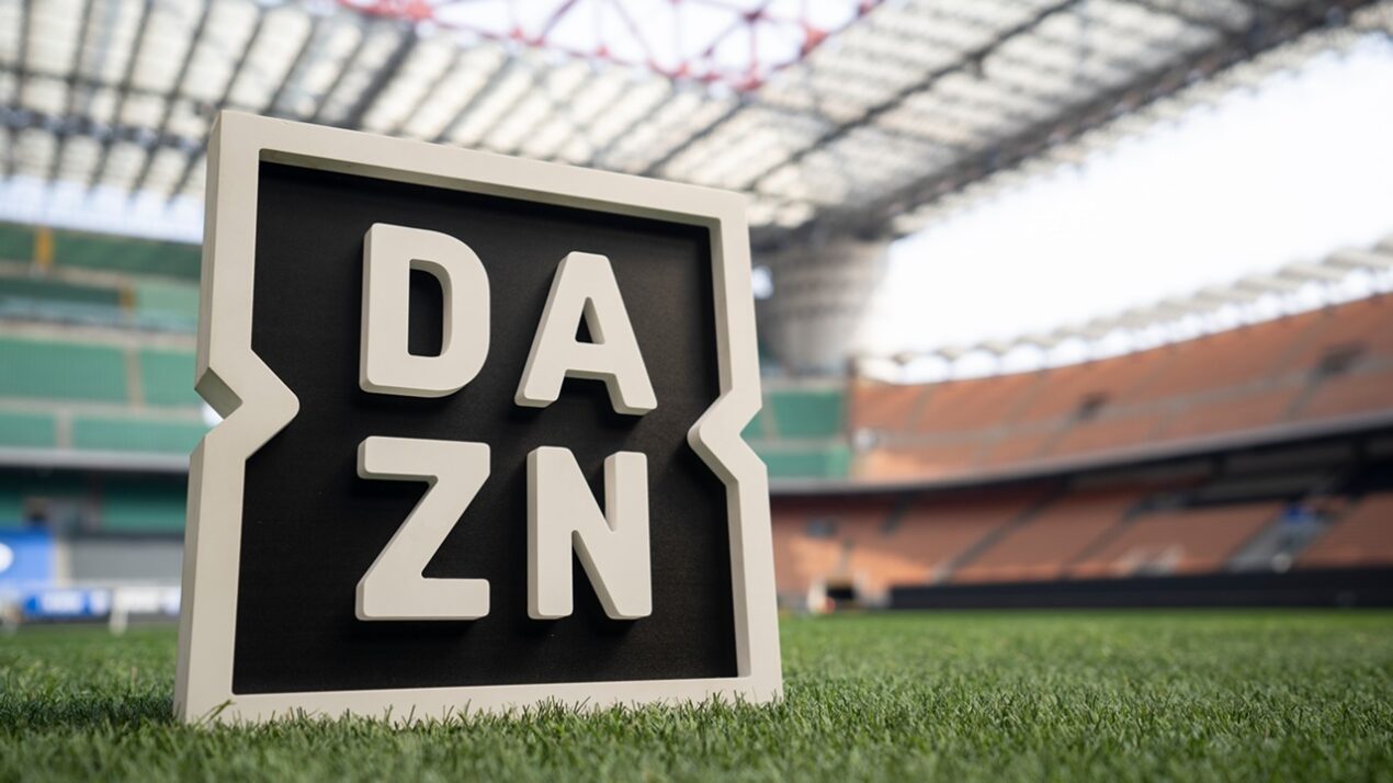 DAZN aggiorna i prezzi, lancia l'abbonamento annuale e debutta su tivùsat