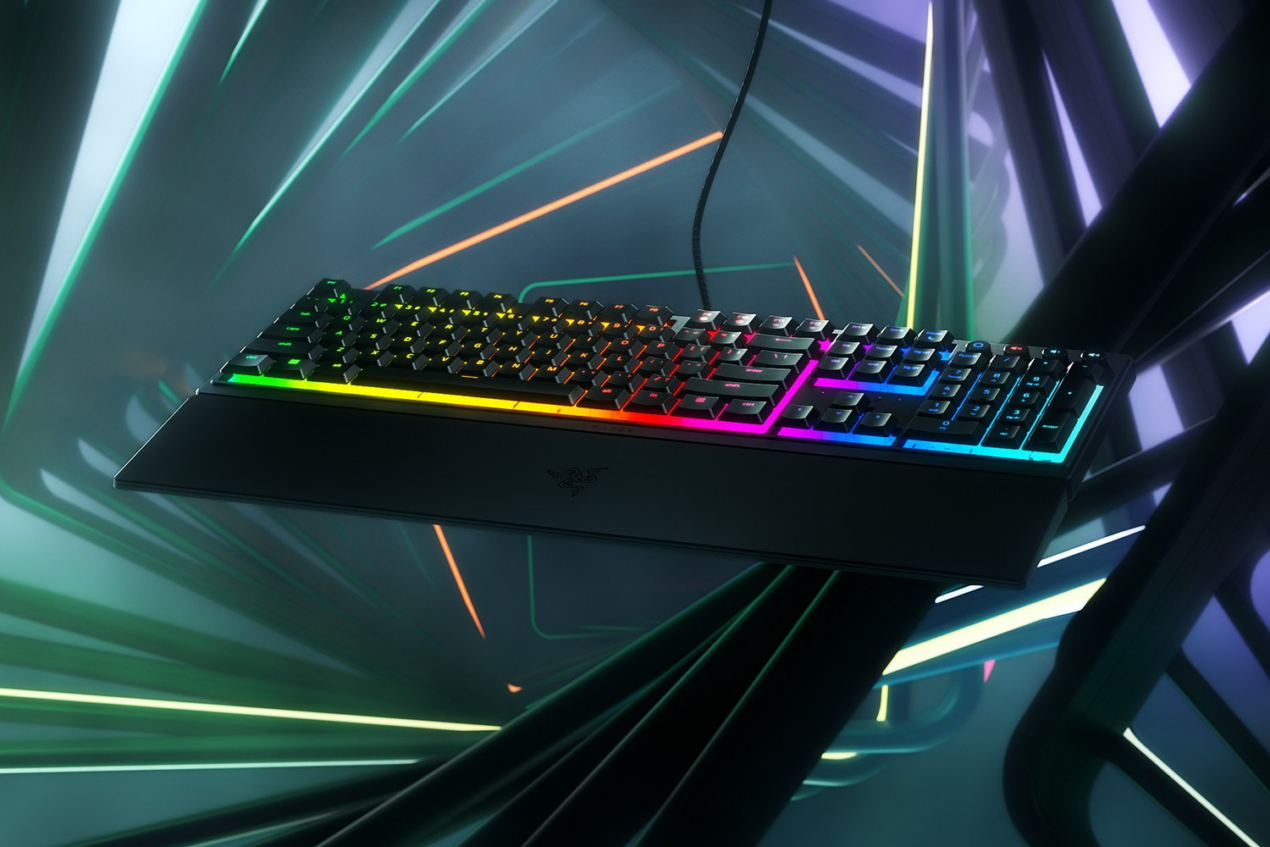 Razer presenta Ornata V3 e V3 X, due tastiere da gaming economiche ed ergonomiche