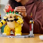 Salutate il Potente Bowser, il nuovo set della serie LEGO Super Mario 5