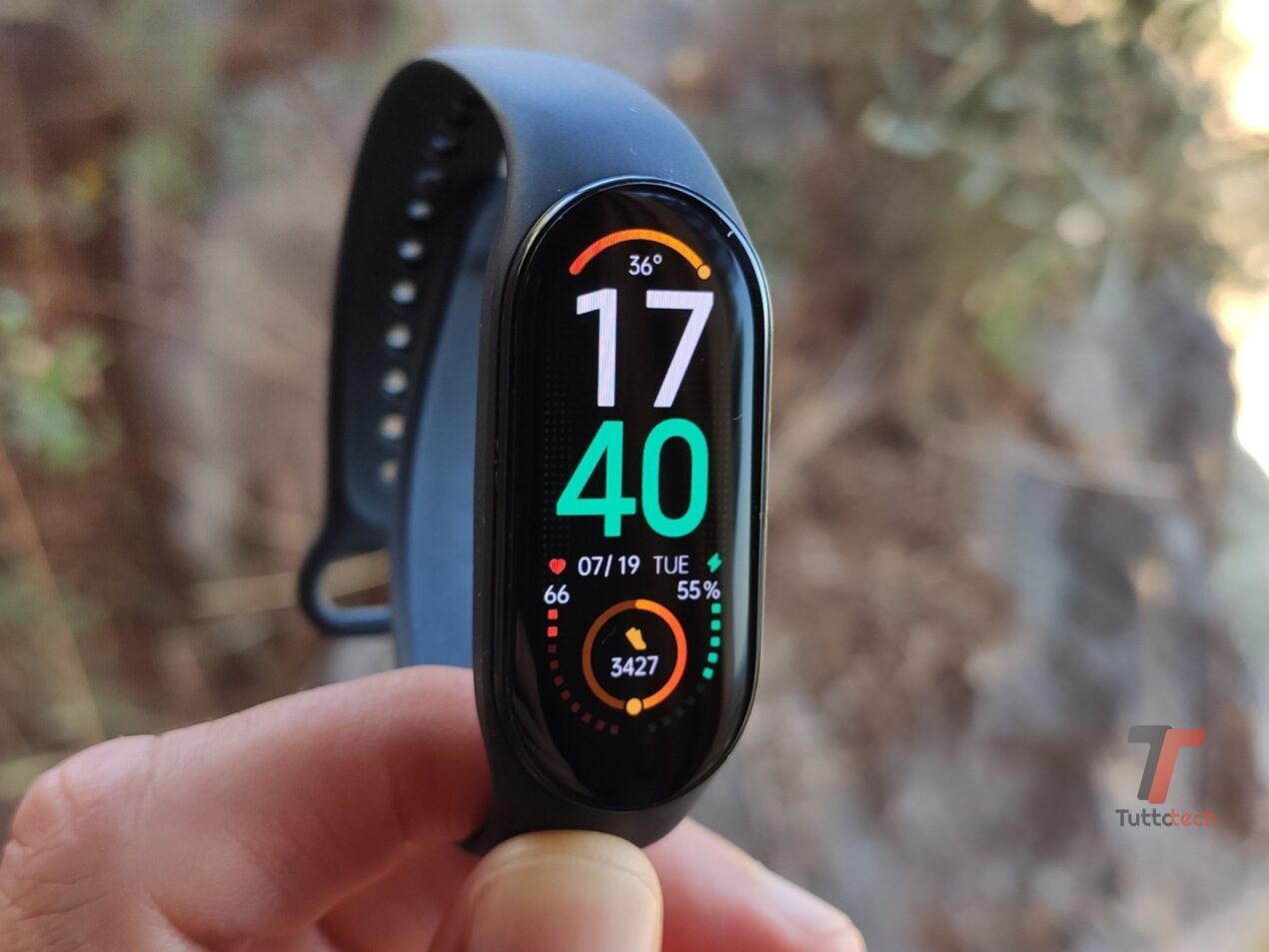 Ultimi giorni di offerte su sportwatch e smartband per risparmiare fino a 200 euro