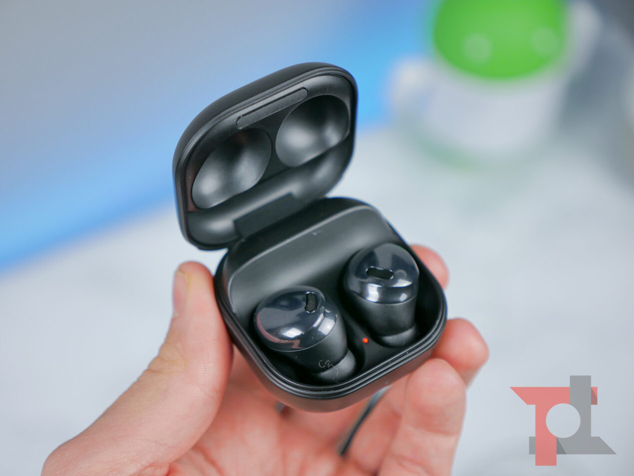 Ecco il prezzo di Galaxy Buds 2 Pro e le colorazioni di Galaxy Watch 5