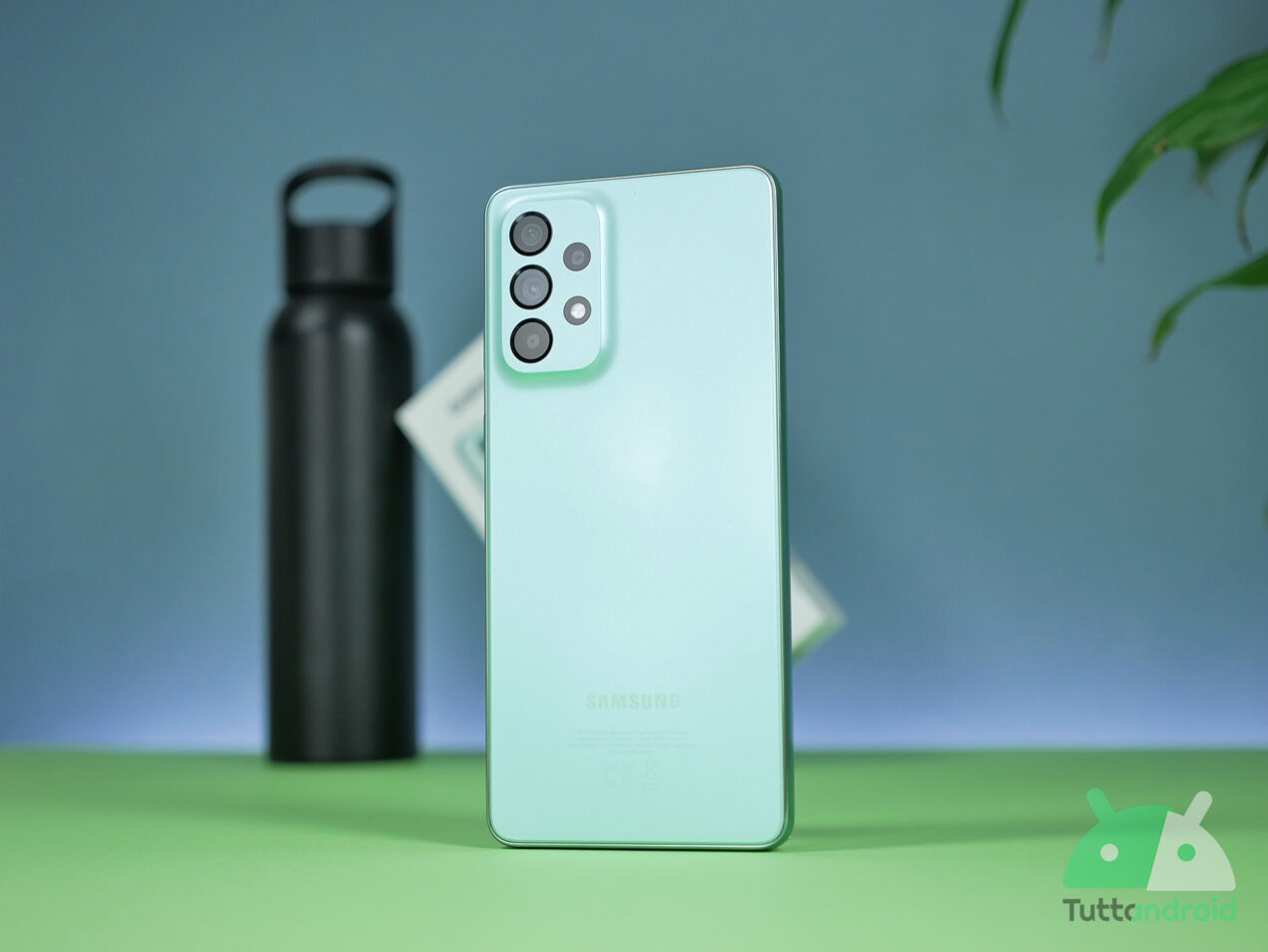 Recensione Samsung Galaxy A73: migliore di A52s ma non potrete averlo (per ora)