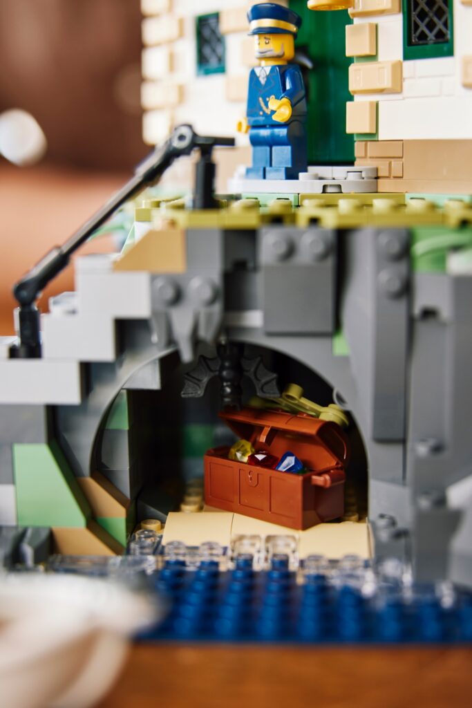 Faro motorizzato LEGO Ideas