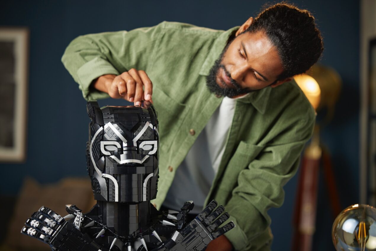 Black Panther LEGO Marvel: ecco il nuovo set a grandezza naturale