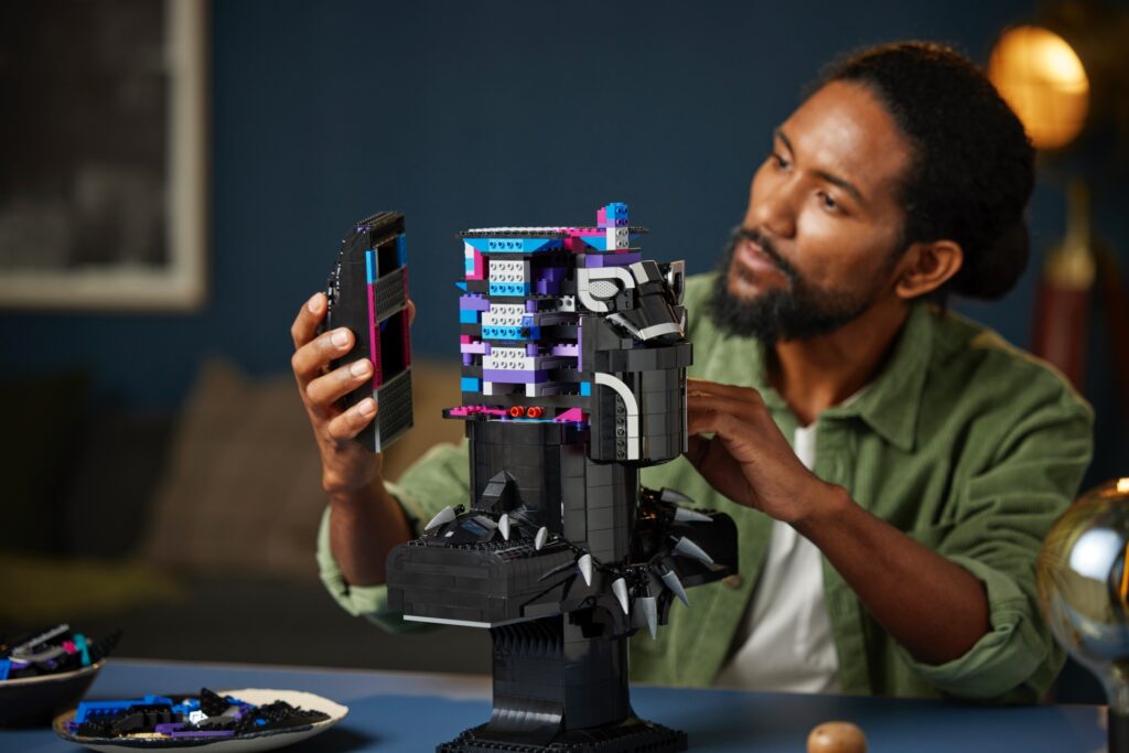 Black Panther LEGO Marvel: ecco il nuovo set a grandezza naturale 8