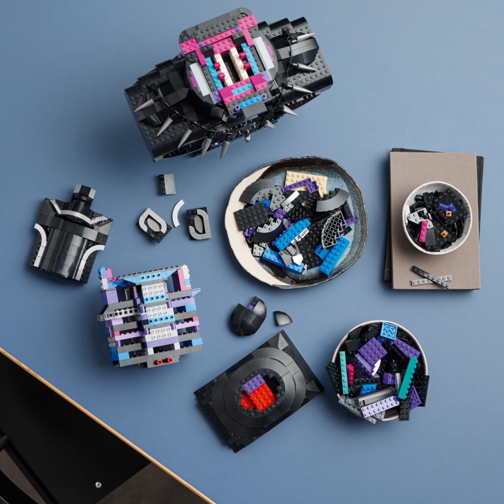 Black Panther LEGO Marvel: ecco il nuovo set a grandezza naturale 10