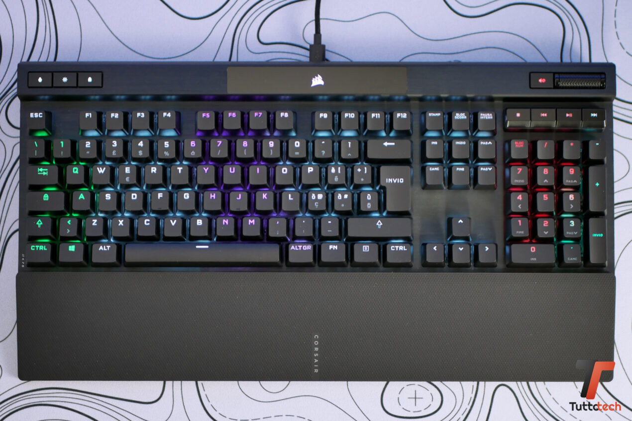 Recensione Corsair K70 PRO RGB: la tastiera gaming che tocca la velocità della luce