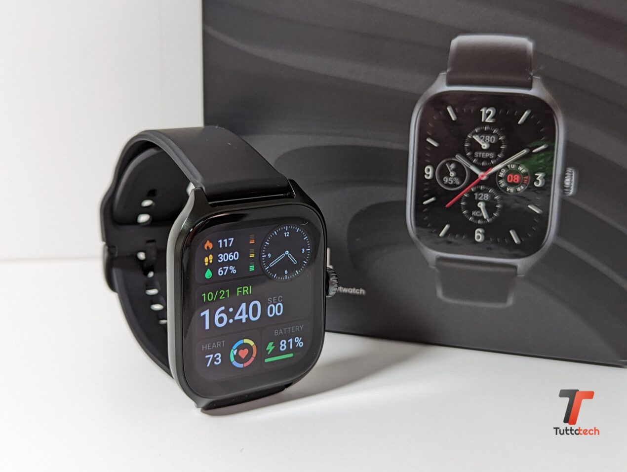 Amazfit ha lanciato il primo quadrante per smartwatch basato su ChatGPT