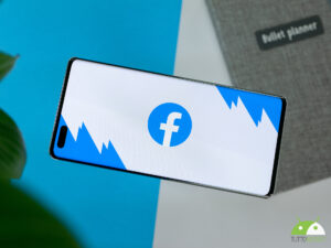 Centinaia di app per Android e iOS vogliono rubarvi i dati di accesso a Facebook 1