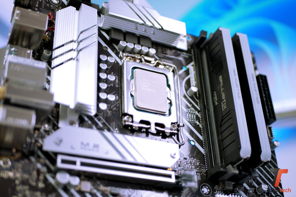 Una grave vulnerabilità minaccia diversi processori Intel meno recenti 5