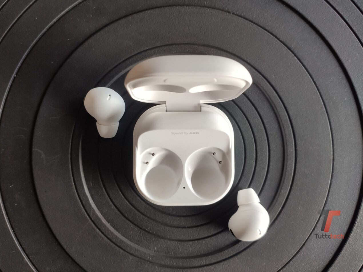 Samsung potrebbe raddoppiare nel 2024: in arrivo Galaxy Buds3 e Buds3 Pro