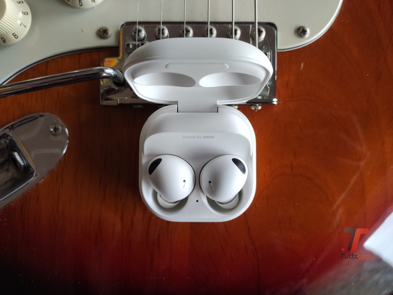 Recensione Galaxy Buds2 Pro: comode, funzionali e di qualità, ma serve un Samsung