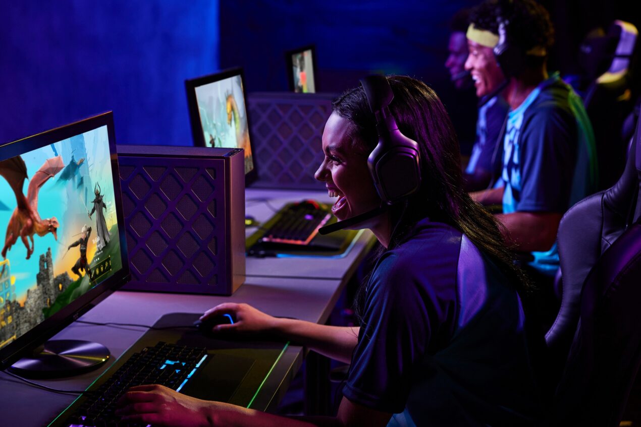 Intel NUC 13 Extreme è ufficiale con CPU di 13° generazione: prezzo e specifiche