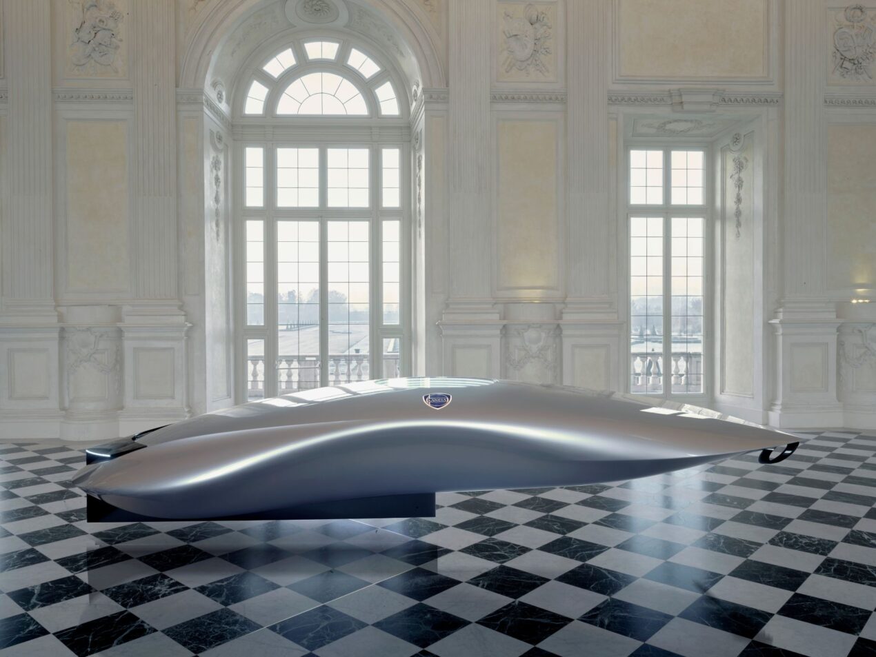 Lancia risorge: il primo atto nel mondo dell'elettrico è tutto in chiave design