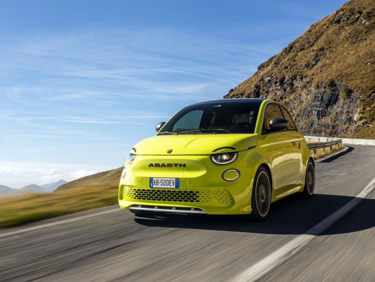 500e Abarth non sarà sola: in arrivo versioni più potenti (e non soltanto)