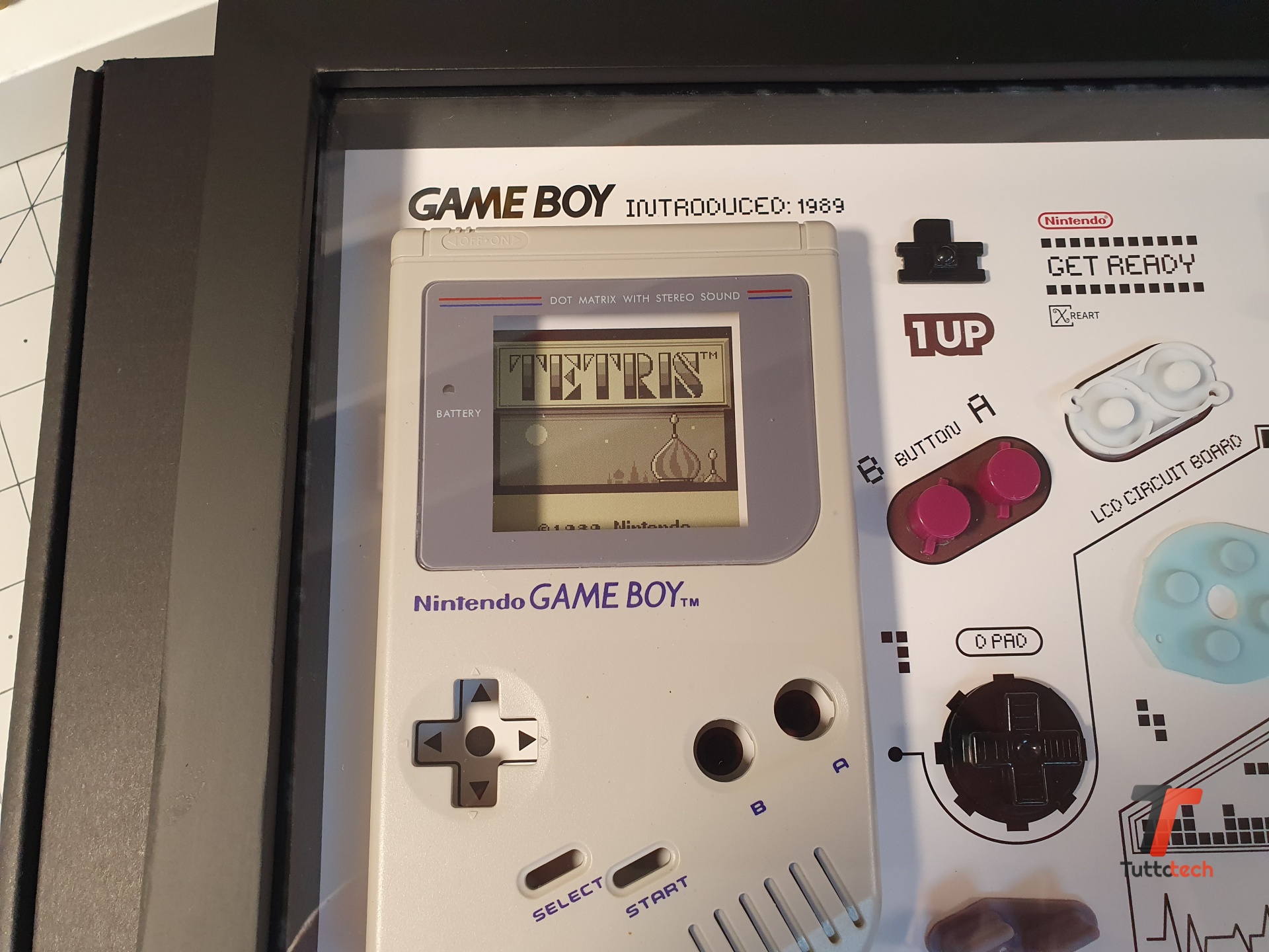 Un Game Boy sotto vetro? È solo una delle idee regalo di Xreart, scontate per il Black Friday 1