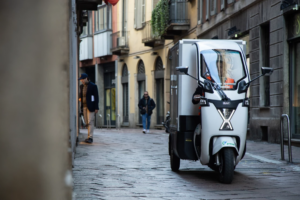 Amazon Hub Italia micromobilità elettrica