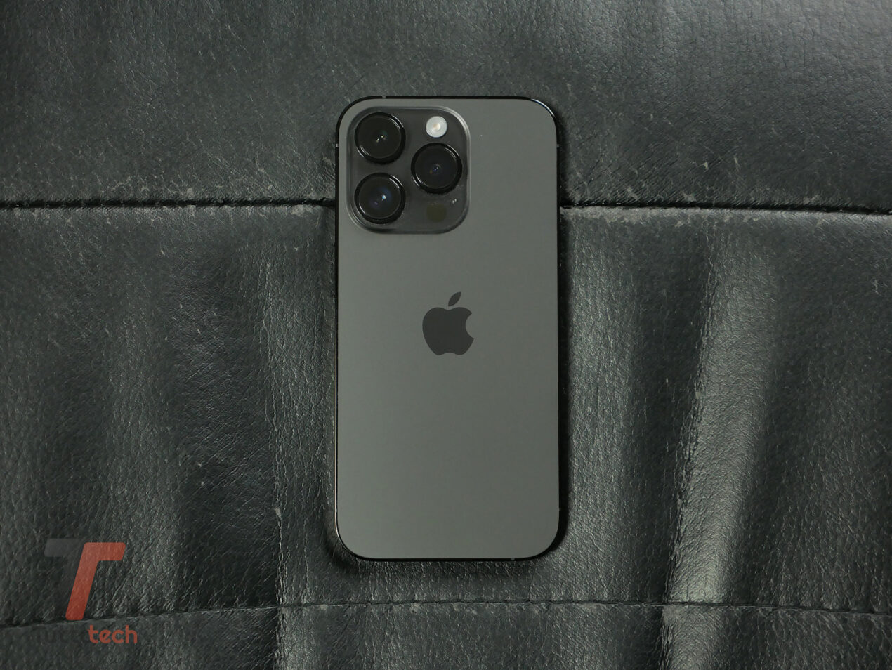 L'intelligenza artificiale di Apple che sostituisce i narratori di audiolibri