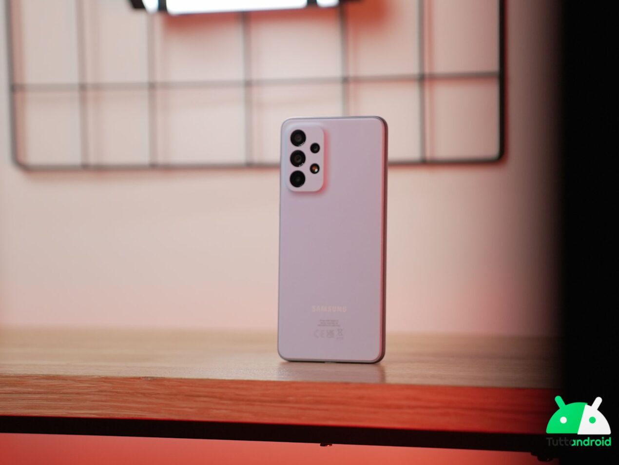 Recensione Samsung Galaxy A33 5G: a meno di 250 euro merita molto