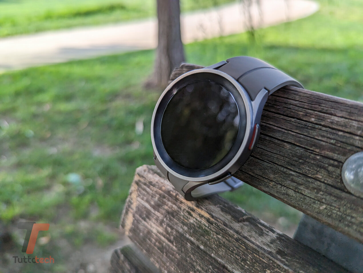 Recensione Samsung Galaxy Watch5 Pro: ha tutto ciò che serve, anche un'ottima batteria