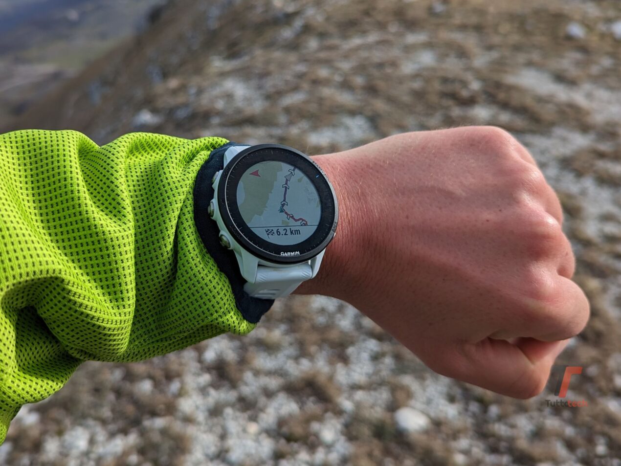 Immagini e caratteristiche di Garmin Forerunner 965: online la pagina prodotto