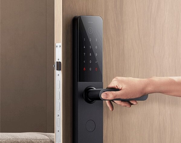 Xiaomi presenta la nuova serratura Smart Door Lock E10