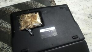Samsung Chromebook esploso