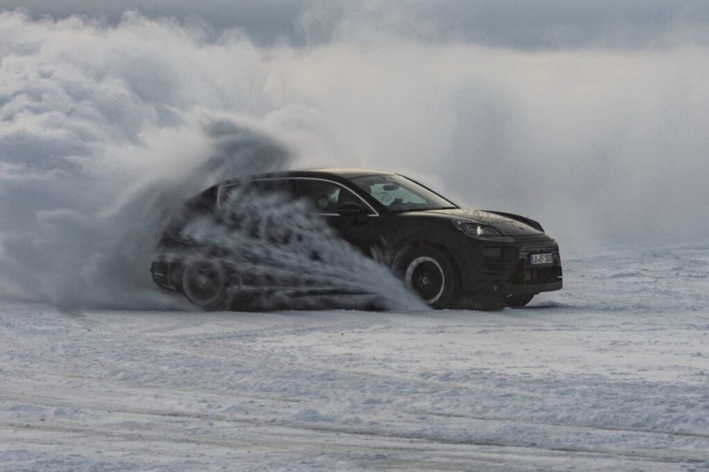 Porsche Macan elettrica