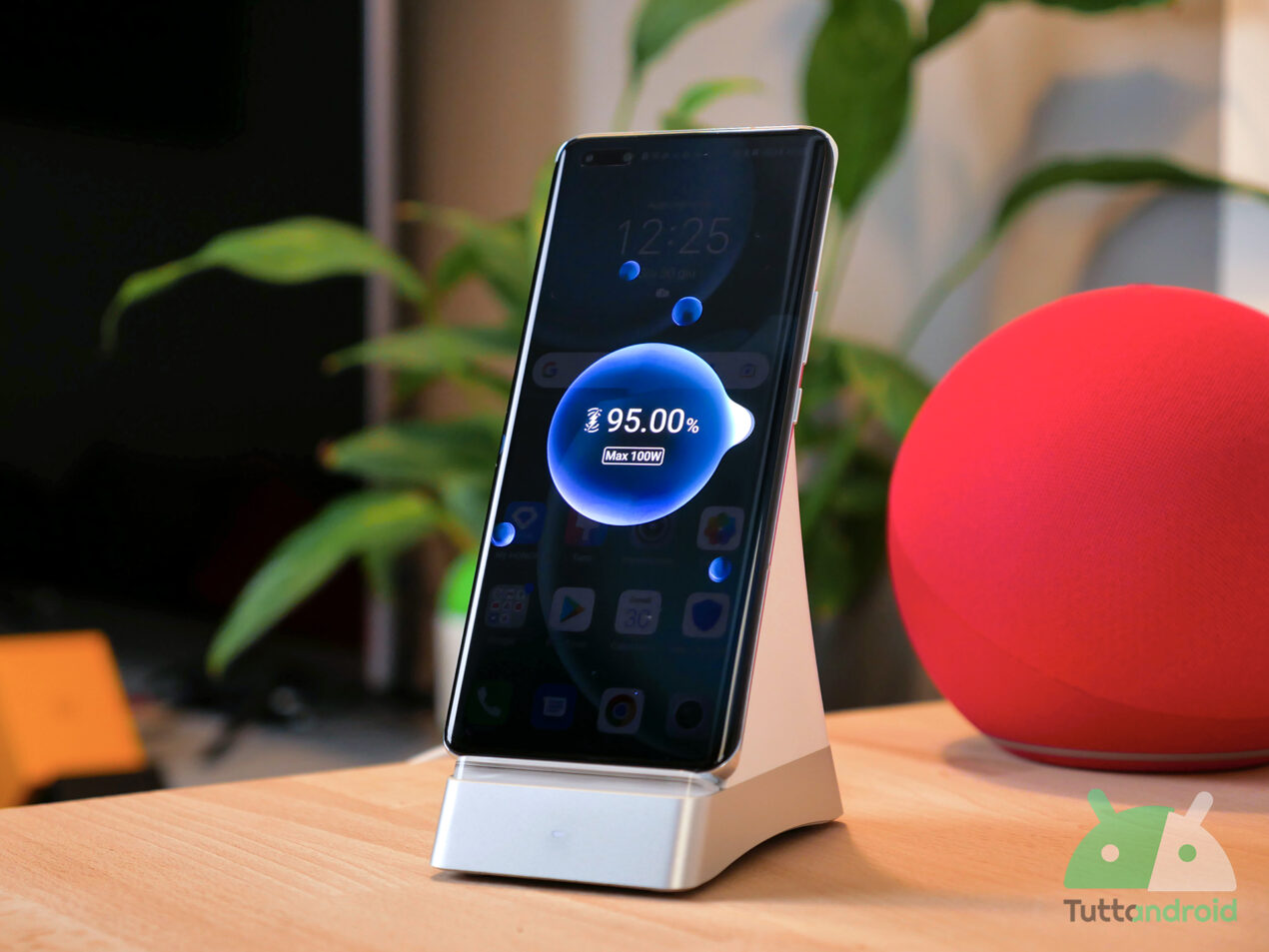 La tecnologia di Apple MagSafe arriva su Android con lo standard Qi2