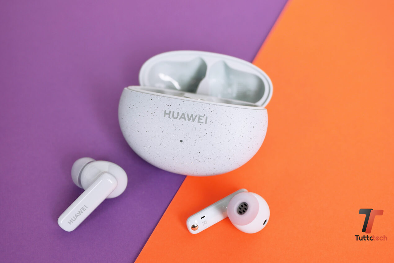 Huawei potrebbe lanciare degli auricolari con fotocamere integrate