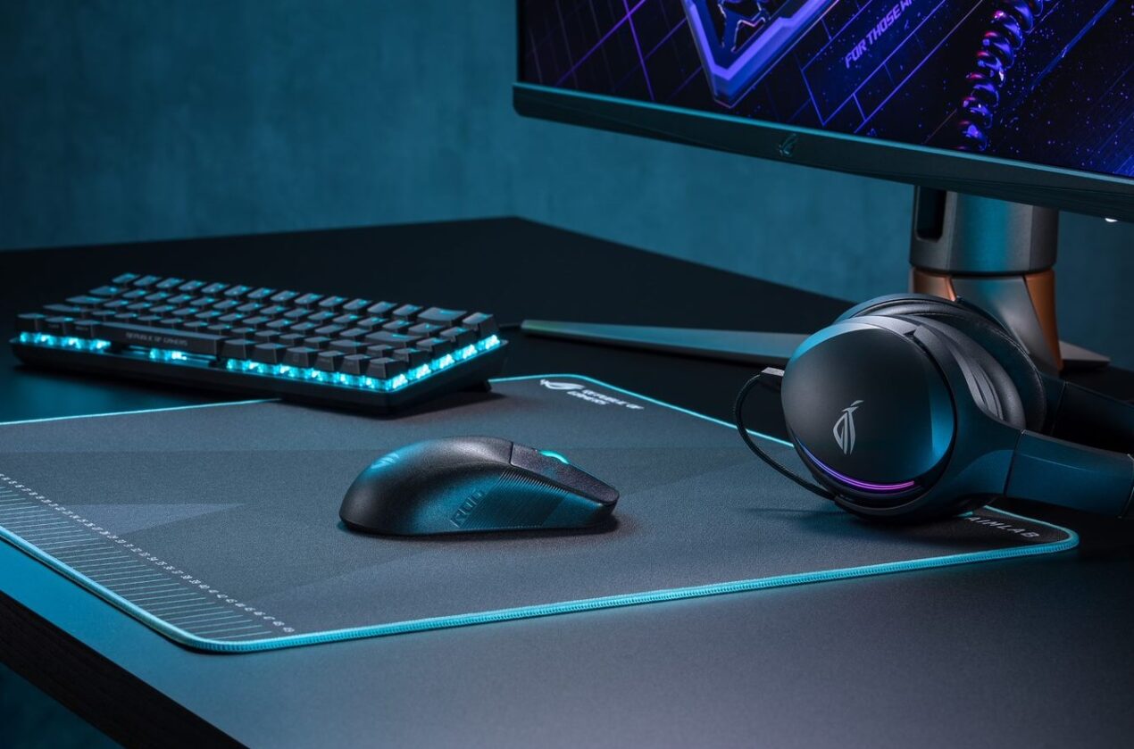 ASUS annuncia il mouse da gaming Harpe Ace, con Hone Ace Aim Lab Edition annesso