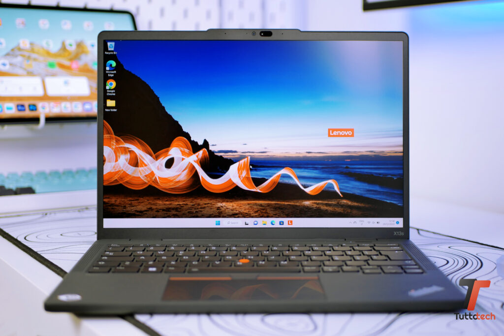 Lenovo thinkpas x13s recensione