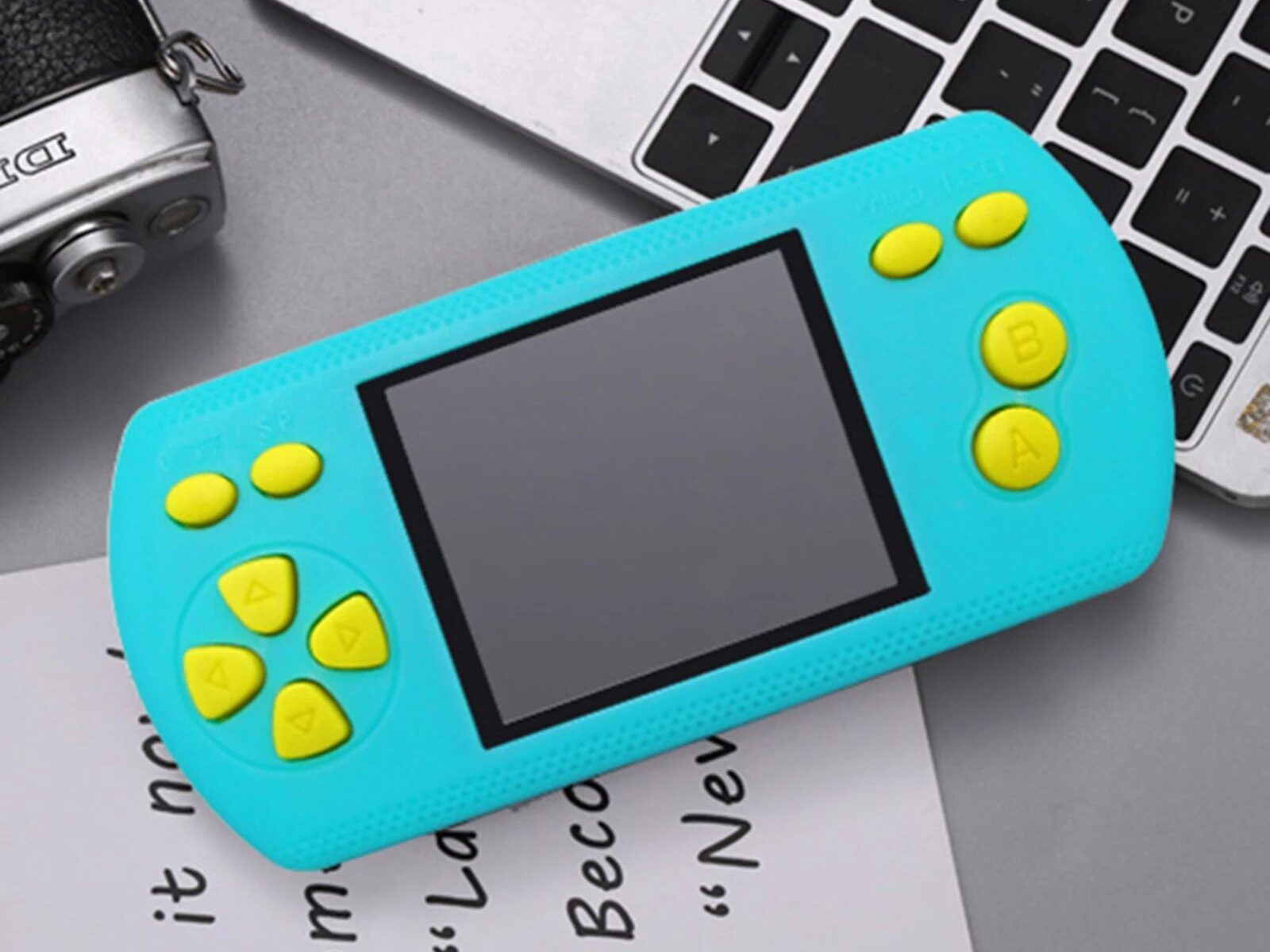 Retro game handheld console