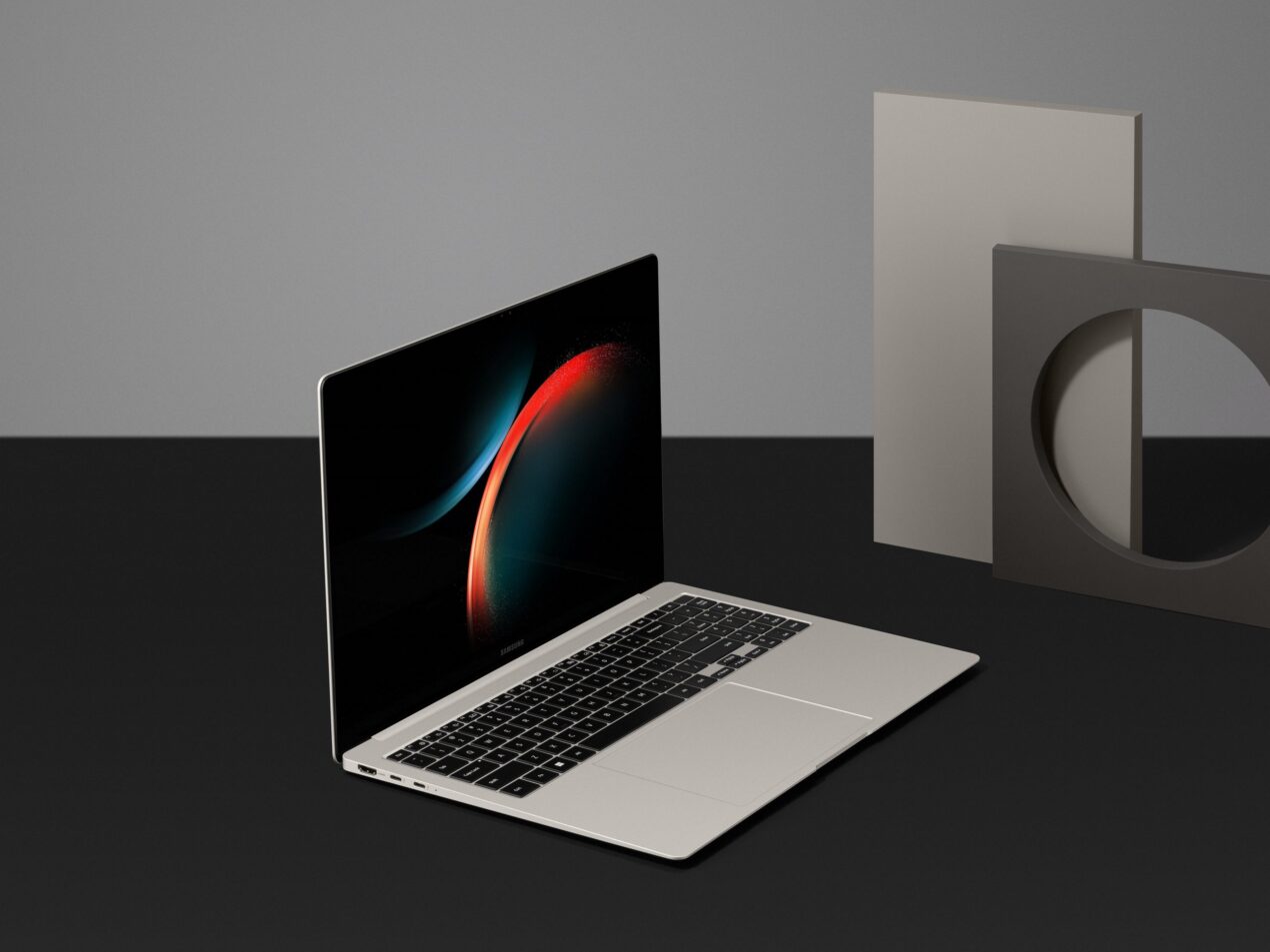 C'è un'offerta imperdibile per Samsung Galaxy Book3 Pro 14" su Amazon e Unieuro