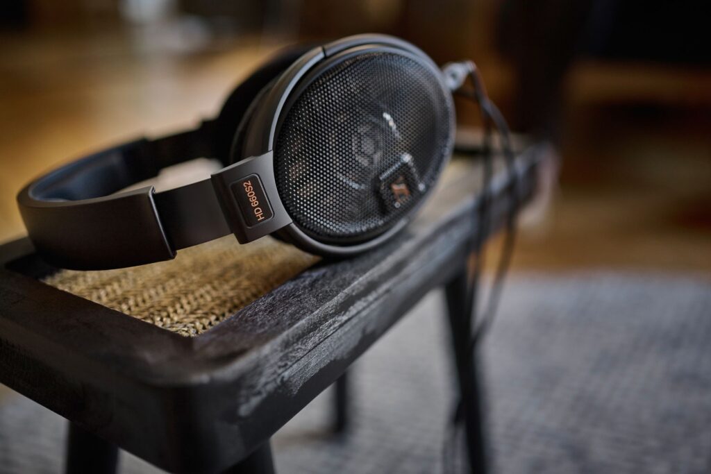Sennheiser lancia le HD 660S2, cuffie over ear per veri audiofili 1