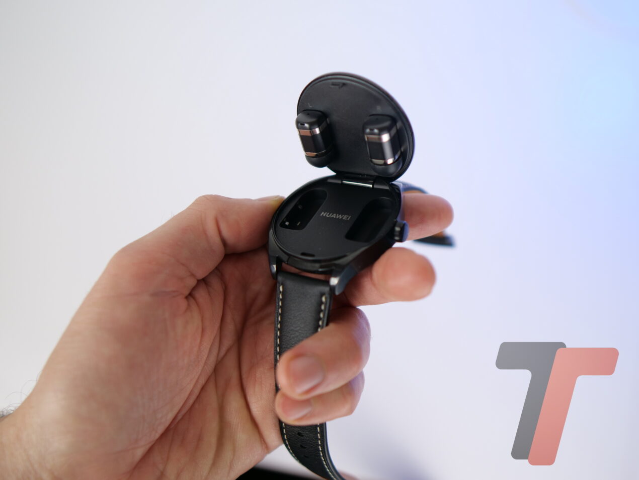 Recensione Huawei Watch Buds: smartwatch con cuffie incorporate? Sì, l'hanno fatto!