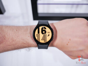 Cinque smartwatch in offerta su Amazon a meno di 200 euro 4