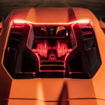 Lamborghini Revuelto ufficiale: la prima HPEV ibrida V12 da oltre 1.000 CV 12