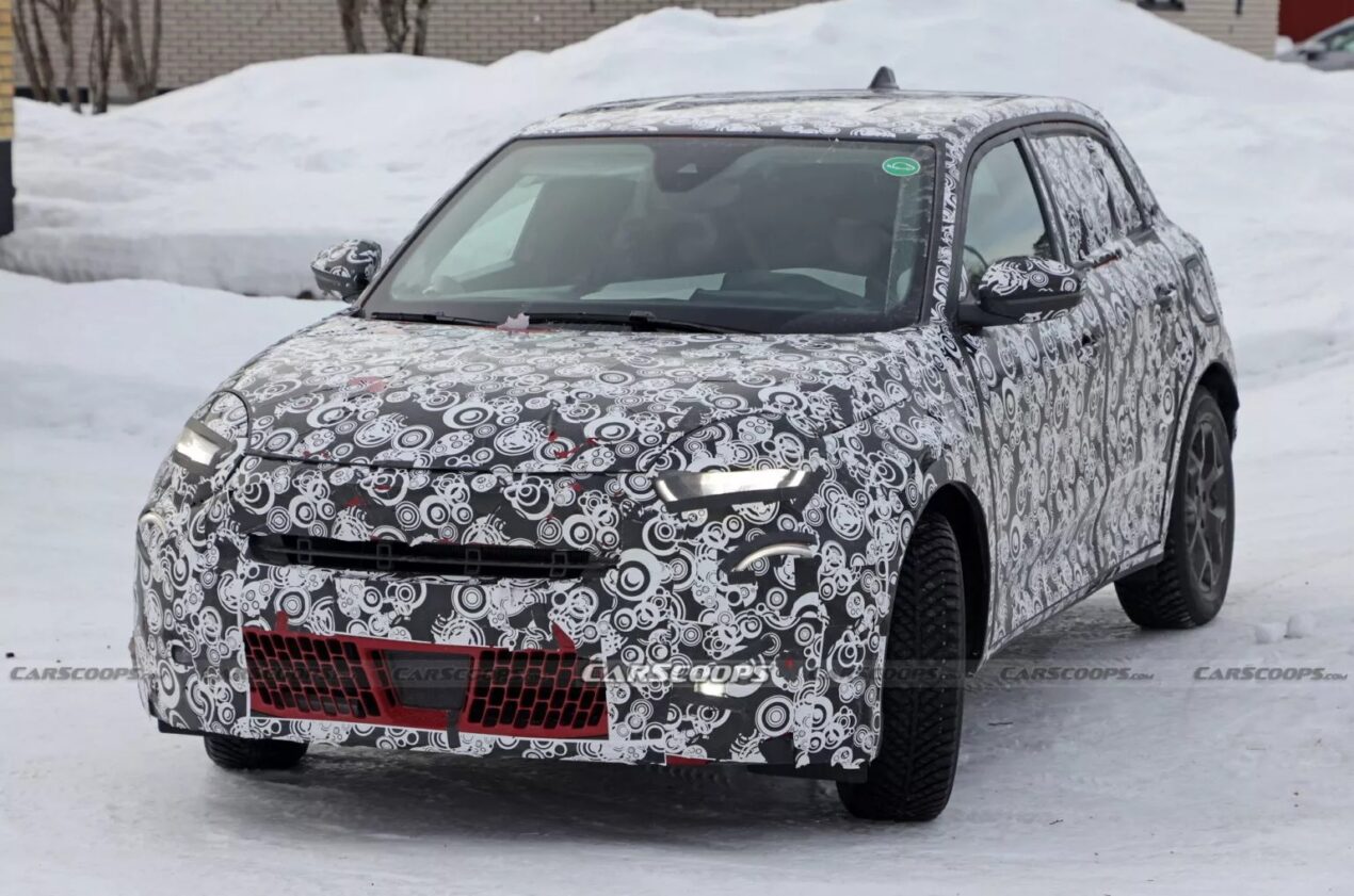 Fiat 600 Elettrica: il nuovo B-SUV si mostra nelle prime foto spia