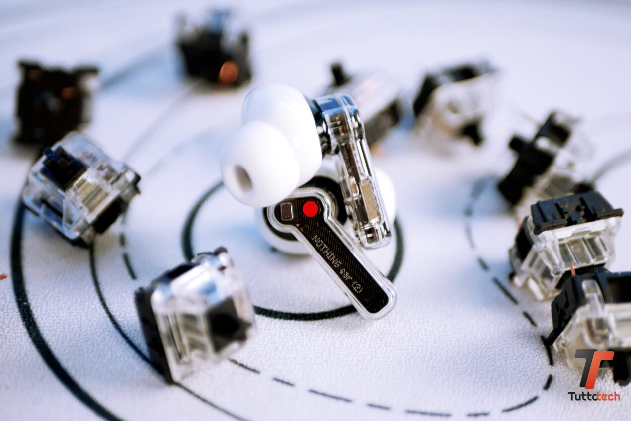 ChatGPT integrato in tutte le cuffie di Nothing: è questione di giorni