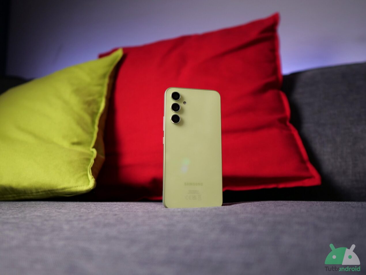 Recensione Samsung Galaxy A54 5G: ben bilanciato e capace di ottime foto